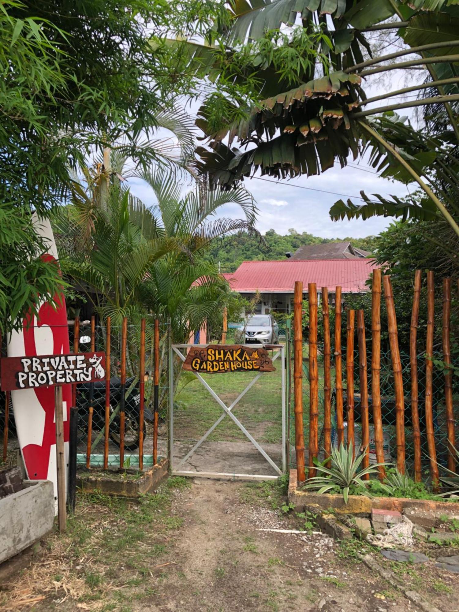 Shaka Garden House Langkawi Lägenhet Pantai Cenang  Exteriör bild